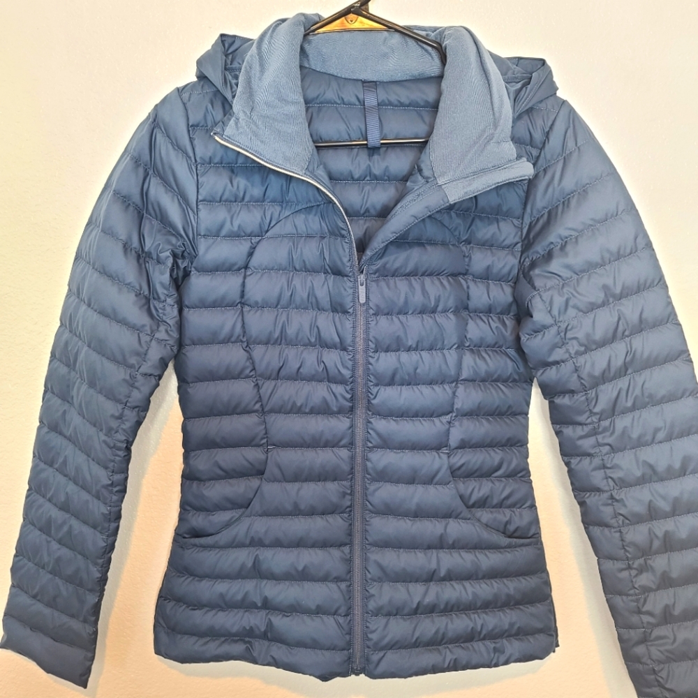 Lululemon Women’s Pack It Down Goose Down Puffer Jacket – Blue – Size 4 - Picture 4 of 12